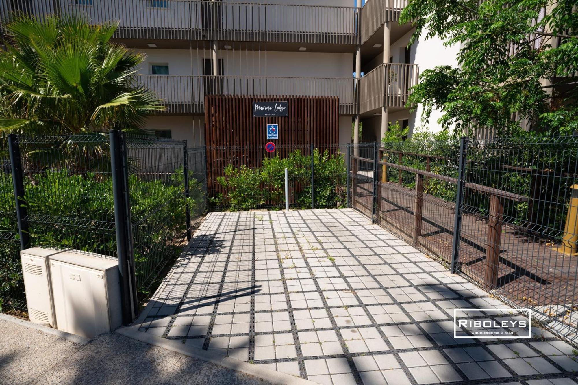 T4 Climatise Avec Piscine A 400M De La Mer Vias Exterior foto